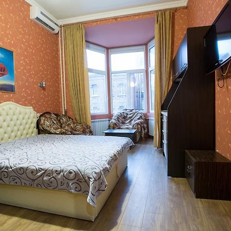 Rymarska ApartHotel Charkiv Exteriör bild