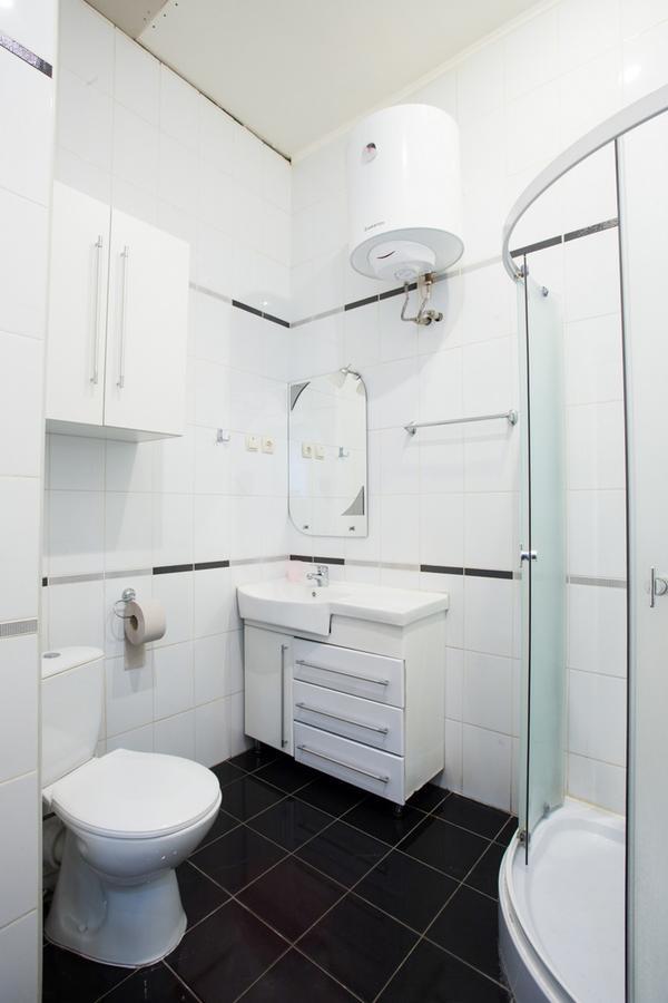 Rymarska ApartHotel Charkiv Exteriör bild